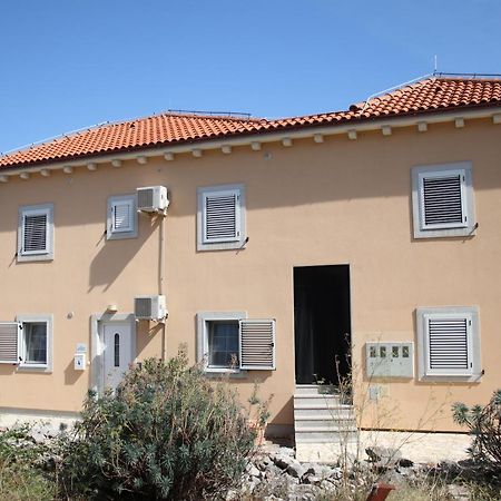 Apartments Pegla Nerezine Zewnętrze zdjęcie