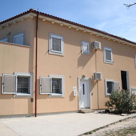 Apartments Pegla Nerezine Zewnętrze zdjęcie