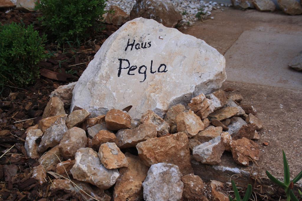 Apartments Pegla Nerezine Zewnętrze zdjęcie