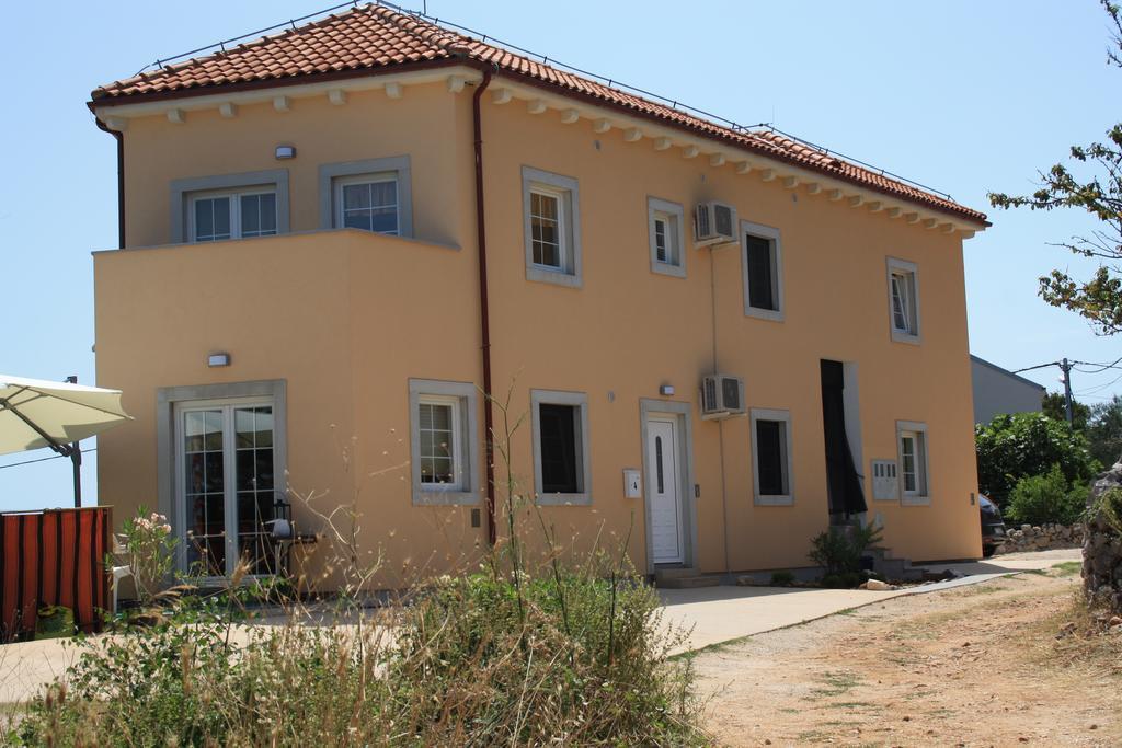 Apartments Pegla Nerezine Zewnętrze zdjęcie