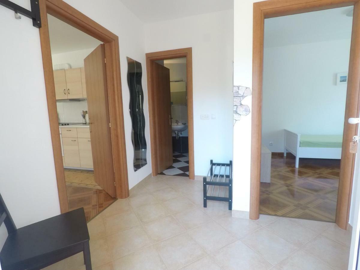 Apartments Pegla Nerezine Zewnętrze zdjęcie