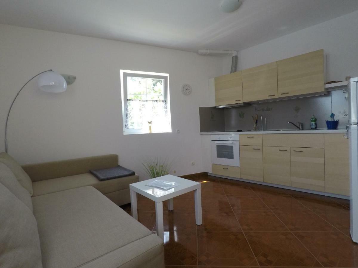 Apartments Pegla Nerezine Zewnętrze zdjęcie